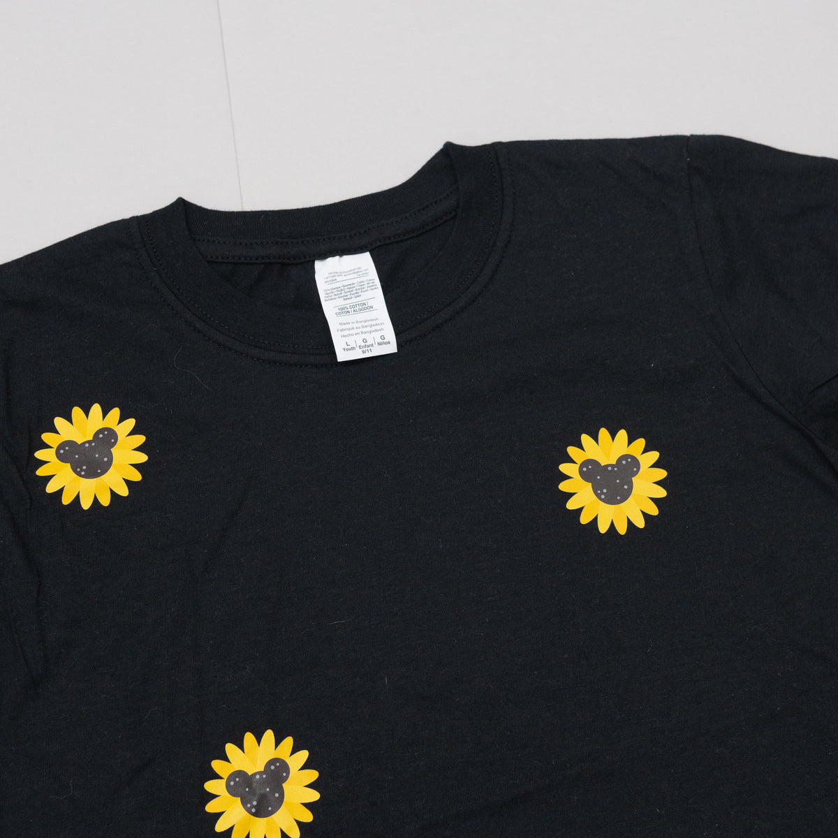 Sample - Mickey Sunflower Black Tee - 9/11 Years