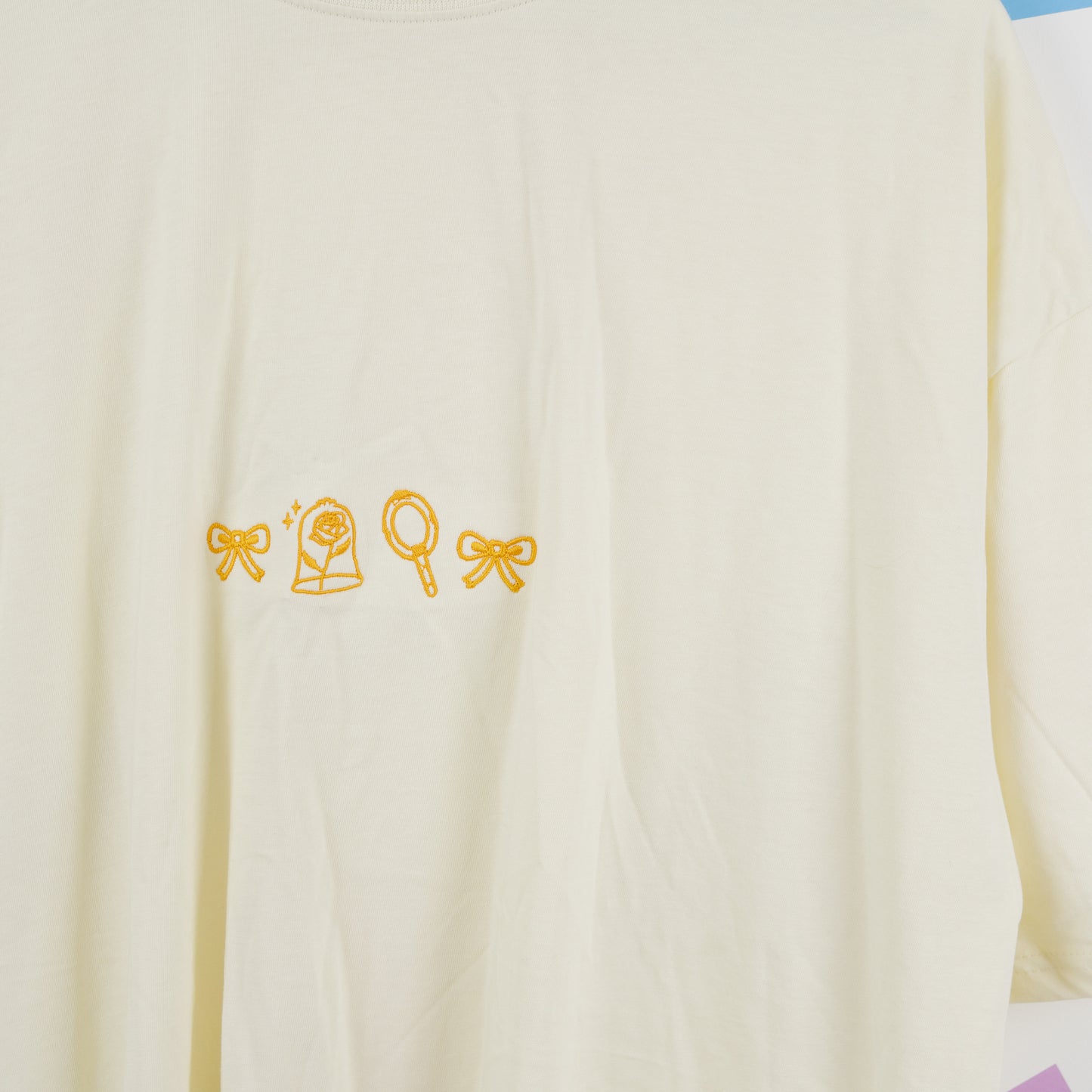 Sample - Belle Icons Cream T-Shirt
