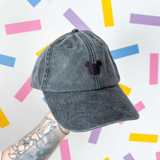Mickey Minimal Vintage Black Baseball Cap