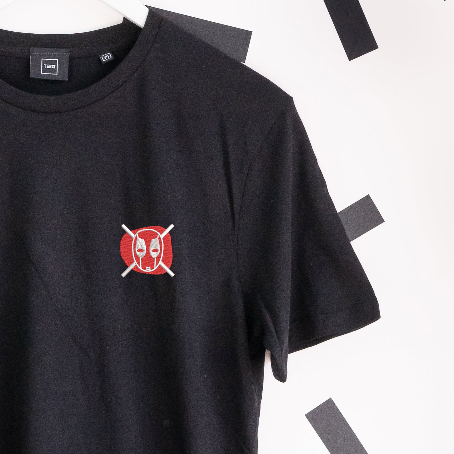 Deadpool Embroidered T-Shirt - Black
