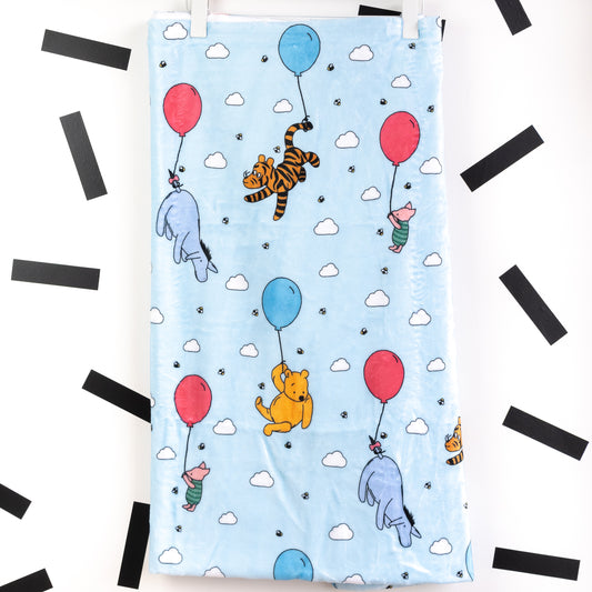 Winnie Balloons Blanket - Light Blue