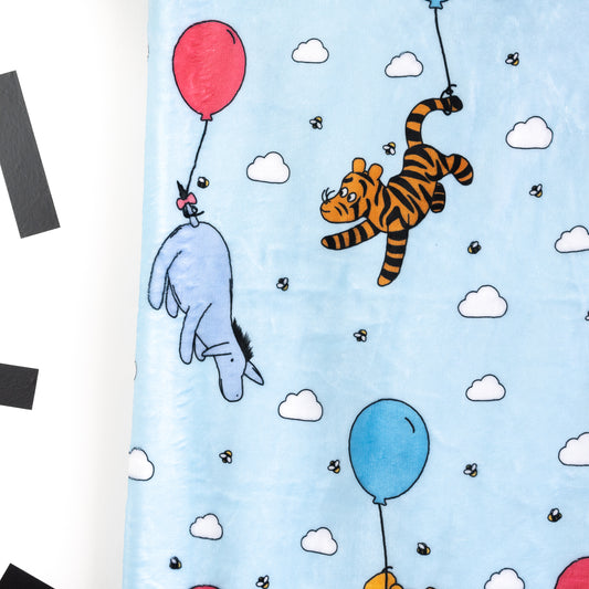 Winnie Balloons Blanket - Light Blue