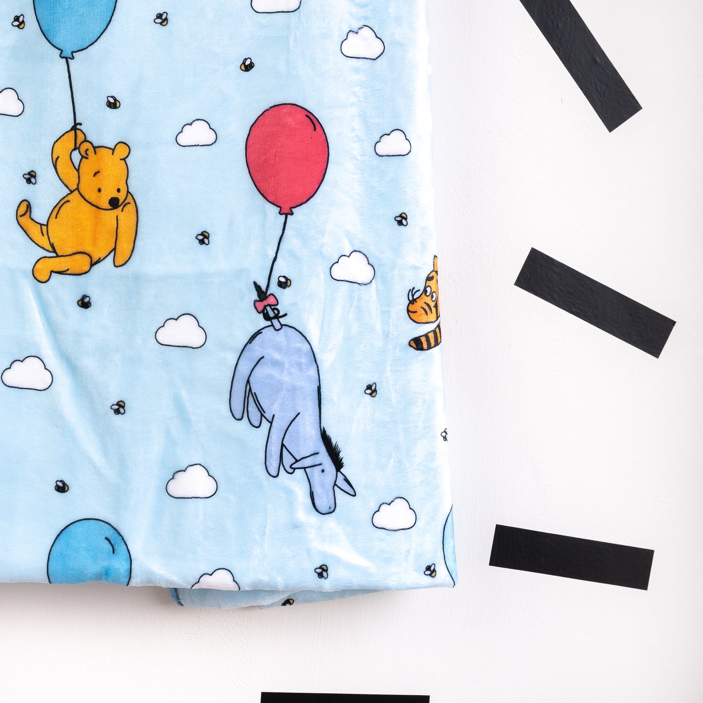 Winnie Balloons Blanket - Light Blue